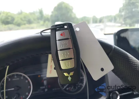 2024 Mitsubishi Outlander Se 2.5 2Wd/Se Black Edition S-Awc/Se Black Edition W/Pano Roof S-Awc из США, поврежденный, VIN JA4J3VA8XRZ060058